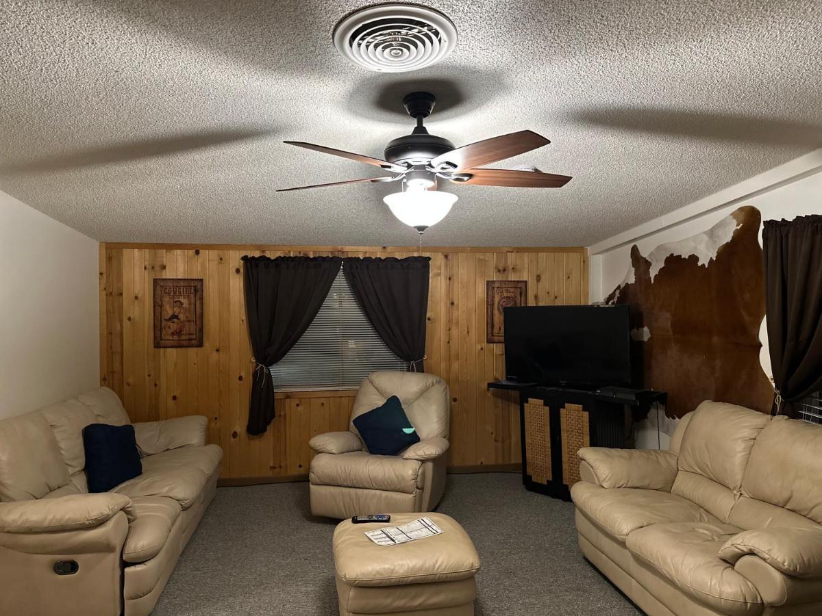 Country Cabins Hotel Chariton Extérieur photo