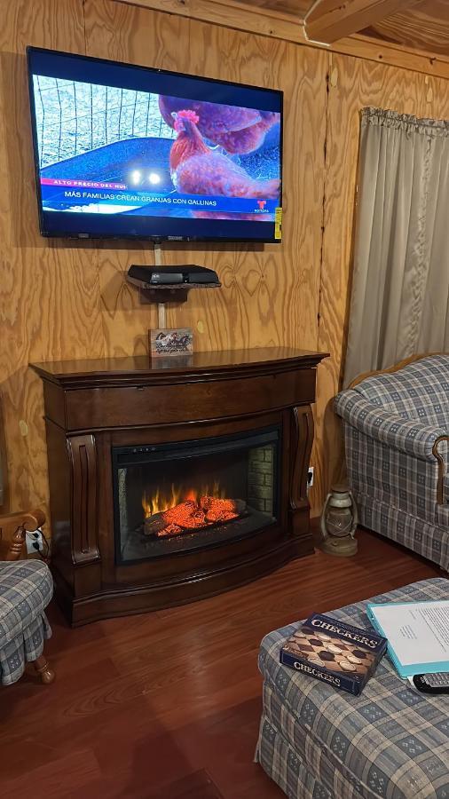 Country Cabins Hotel Chariton Extérieur photo